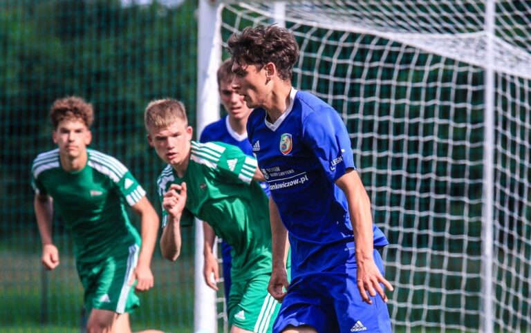 CLJ: Lechia i Arka z utrzymaniem w CLJ U17. Spadek Stolema.