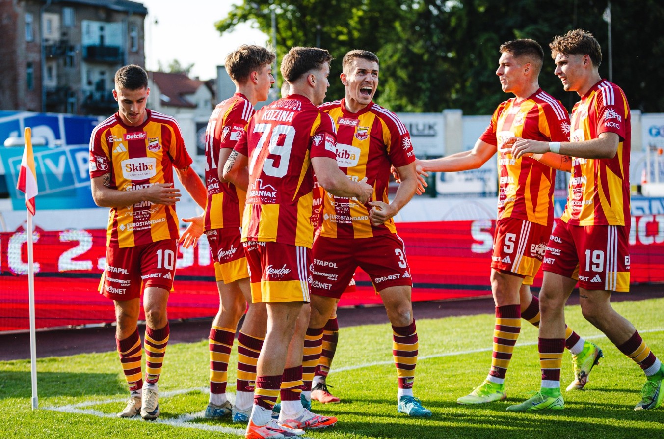 2.liga: Chojniczanka pokonała Świt i zagra w finale baraży o 1.ligę.